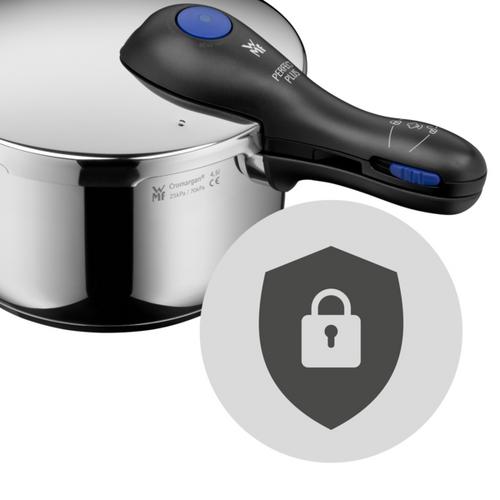 English Review WMF Perfect Plus Pressure Cooker